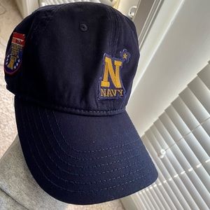 NAVY Under Armour Liberty Bowl Hat